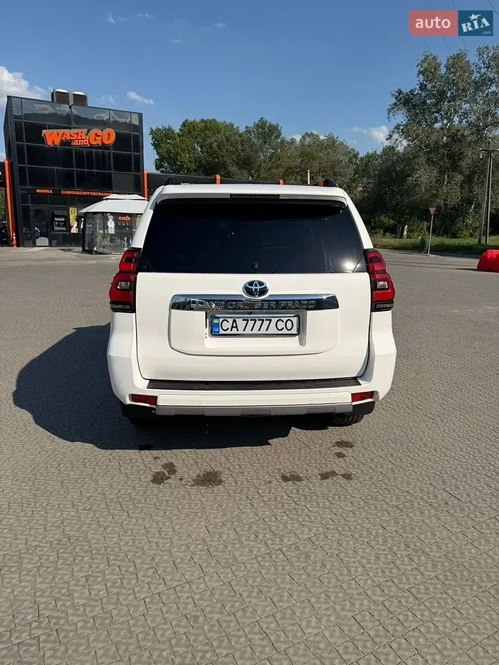 Toyota Land Cruiser Prado 2019 photo 5