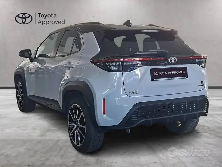 Toyota Yaris Cross 2023 photo 3