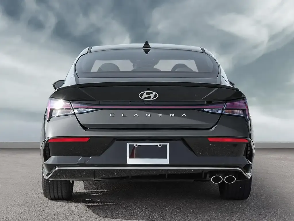 Hyundai Elantra 2026 photo 5
