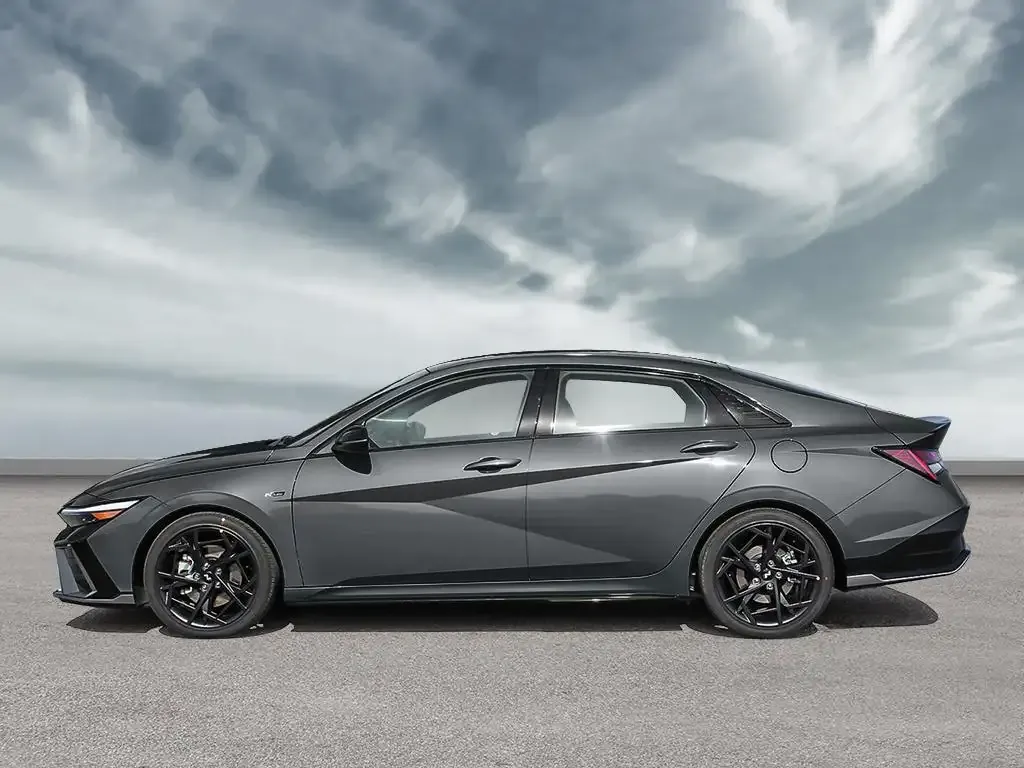 Hyundai Elantra 2026 photo 3