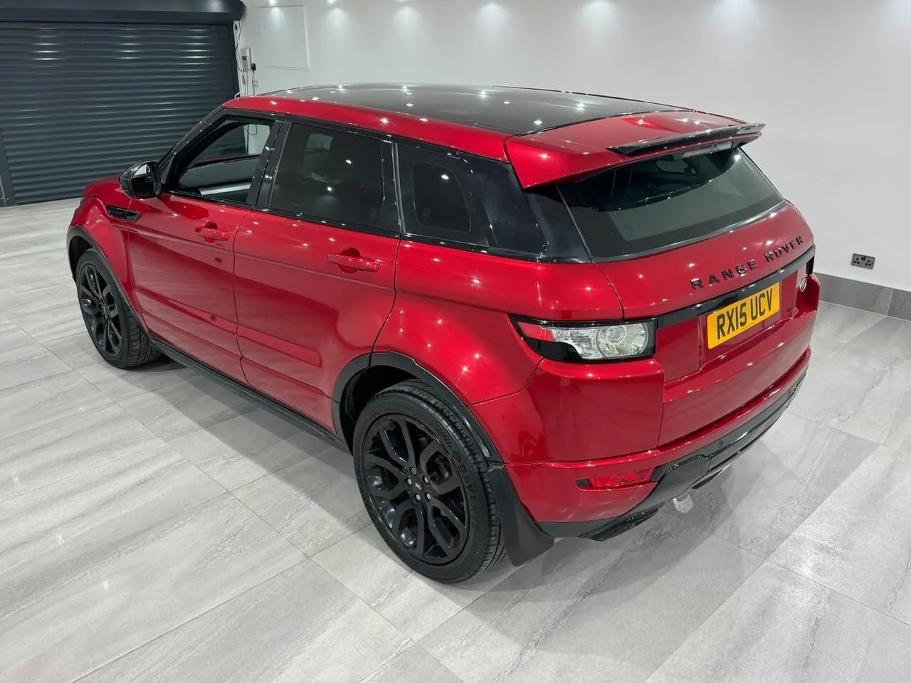 Land Rover Range Rover Evoque 2015 photo 4