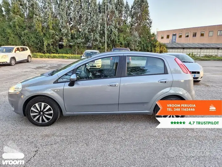 Fiat Grande Punto 2008 photo 2
