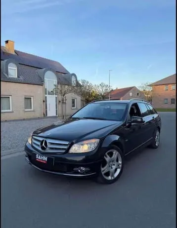 Mercedes-Benz C200