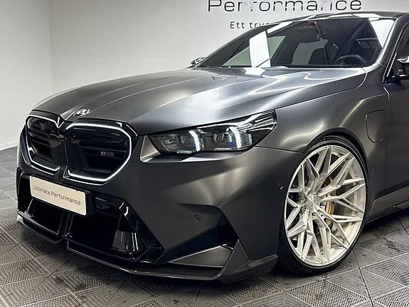 BMW M5 2025 photo 2