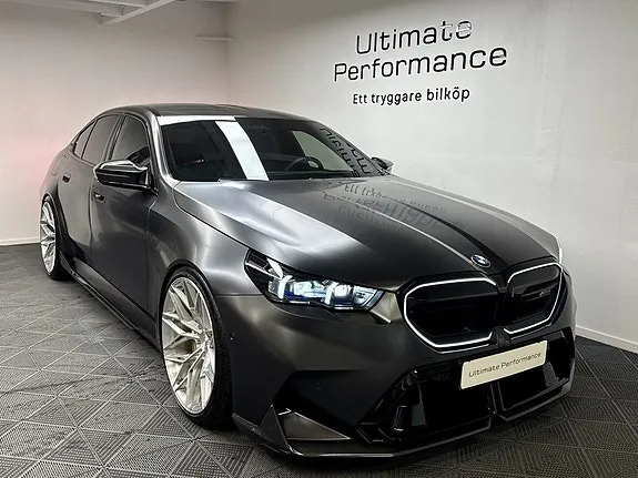 BMW M5 2025 photo 5