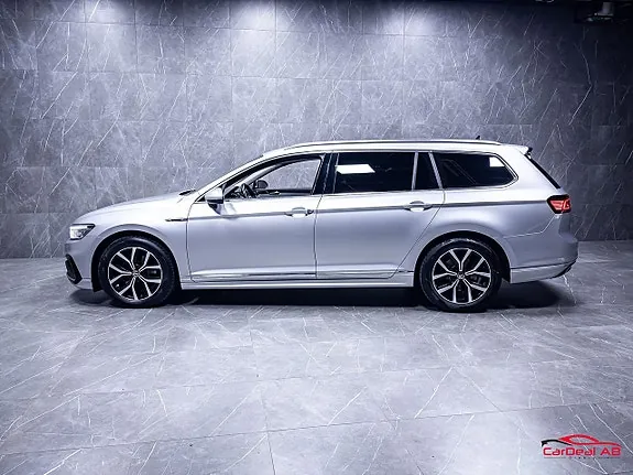 Volkswagen Passat 2021 photo 4