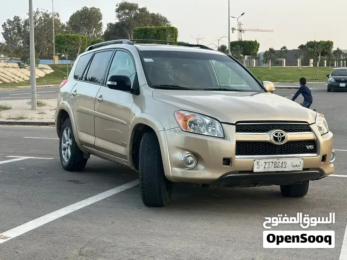 Toyota Rav 4 2011 photo 2