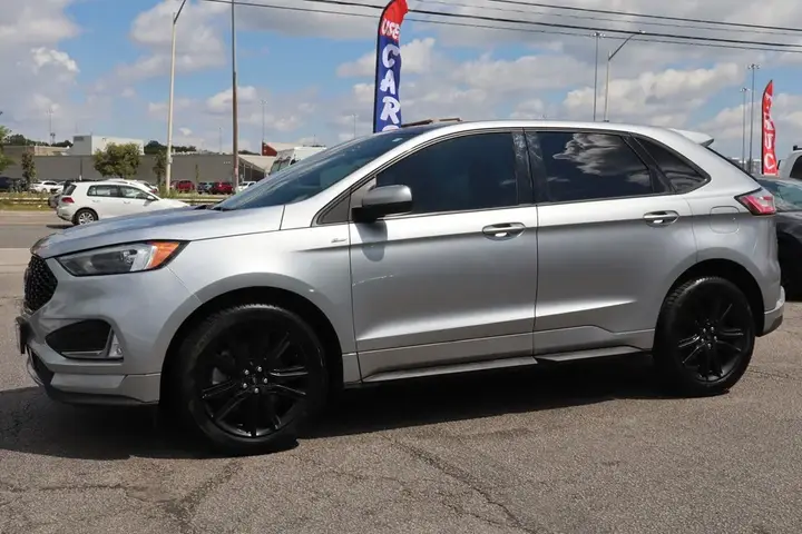 Ford Edge 2022 photo 3