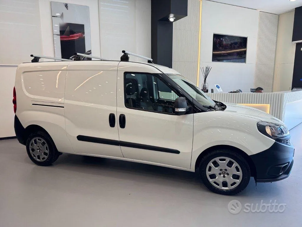 Fiat Doblò 2022 photo 2