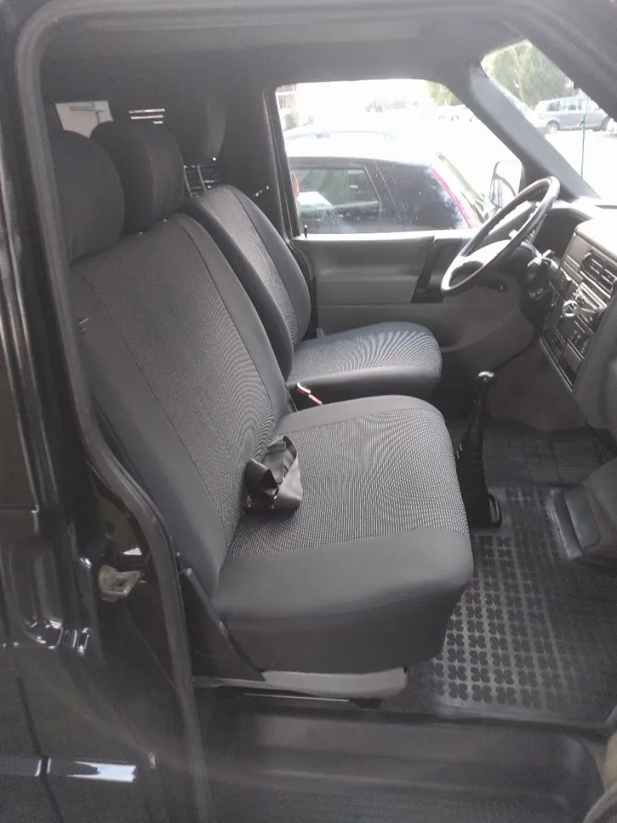 Volkswagen Caravelle 1993 photo 2