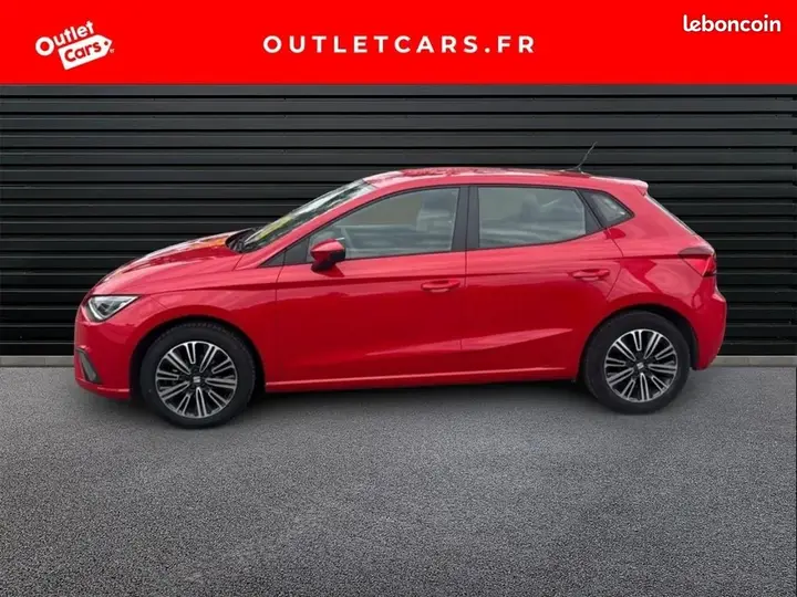 Seat Ibiza 2024 photo 2