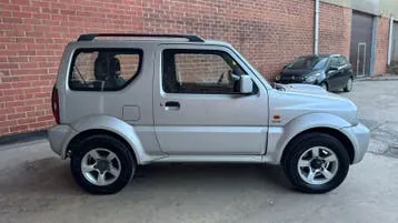 Suzuki Jimny 2007 photo 2