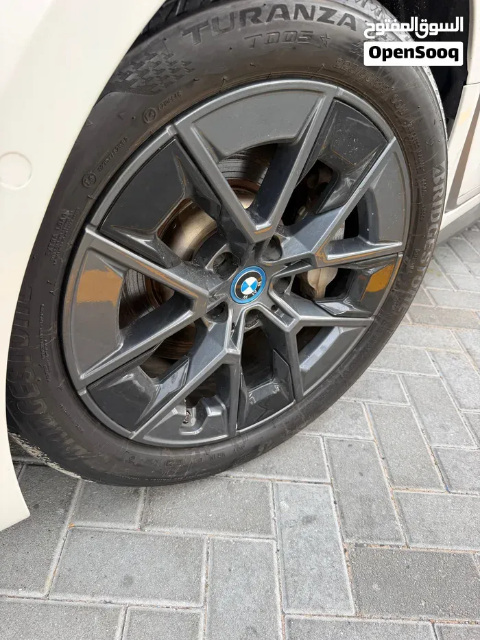 BMW I4 2023 photo 2