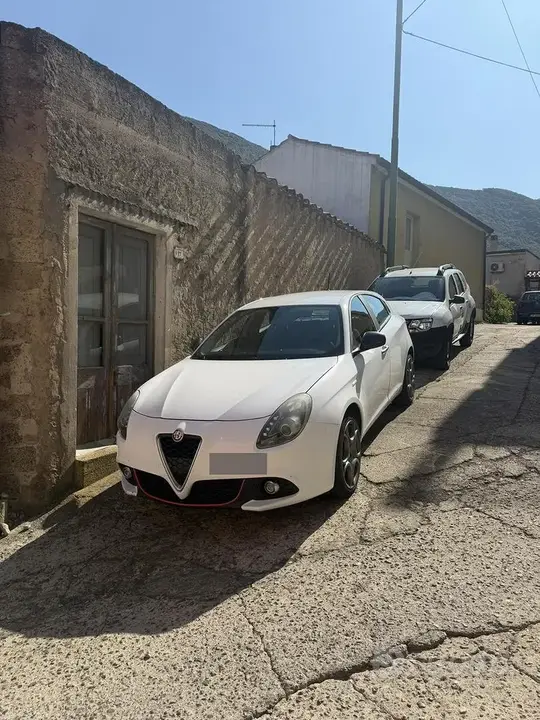 Alfa Romeo Giulietta 2017 photo 3