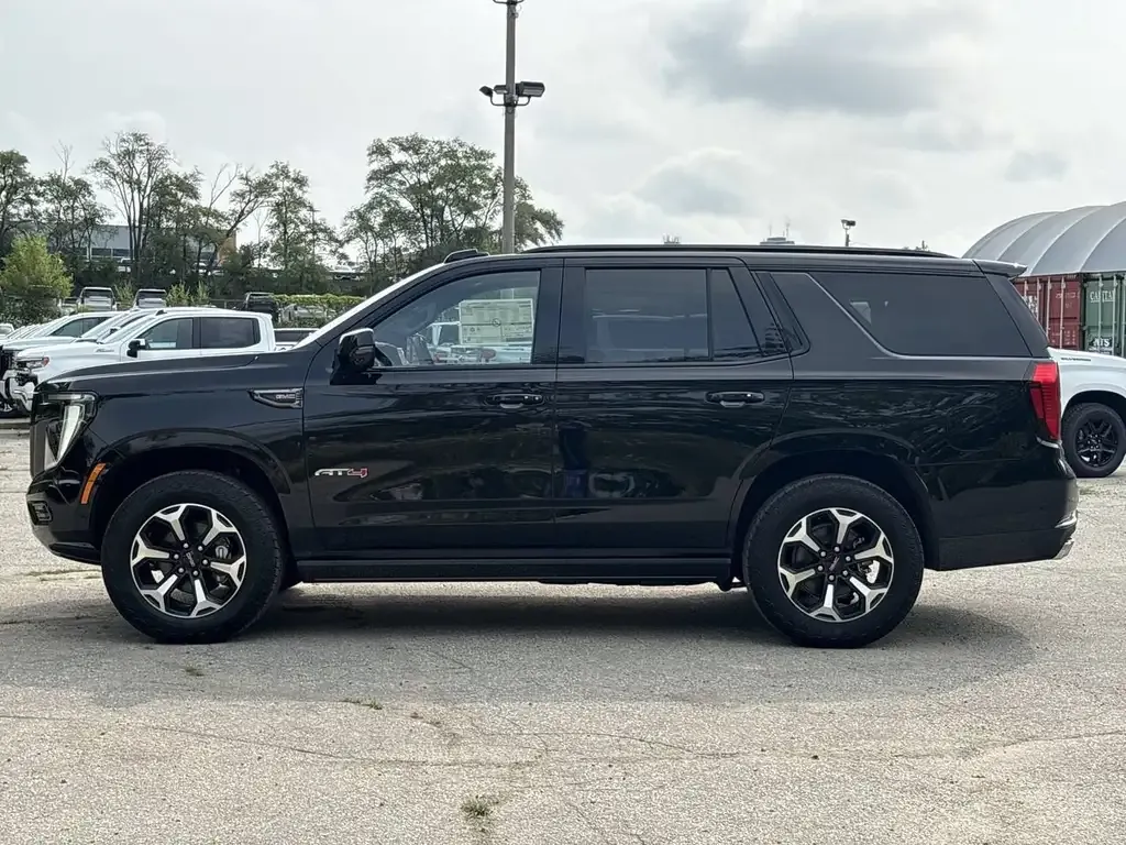 GMC Yukon 2026 photo 5