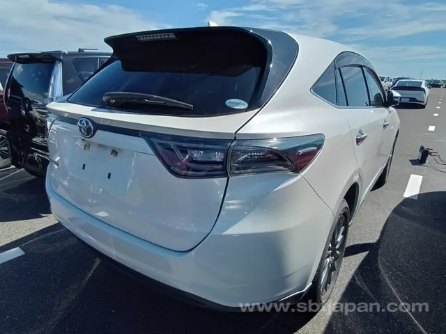 Toyota Harrier 2015 photo 4