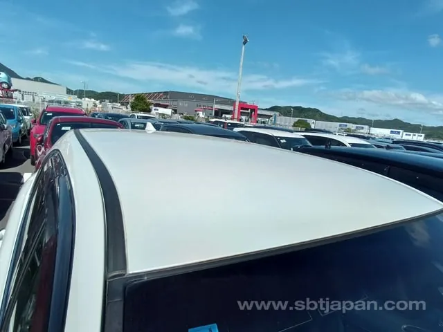 Toyota Harrier 2015 photo 5