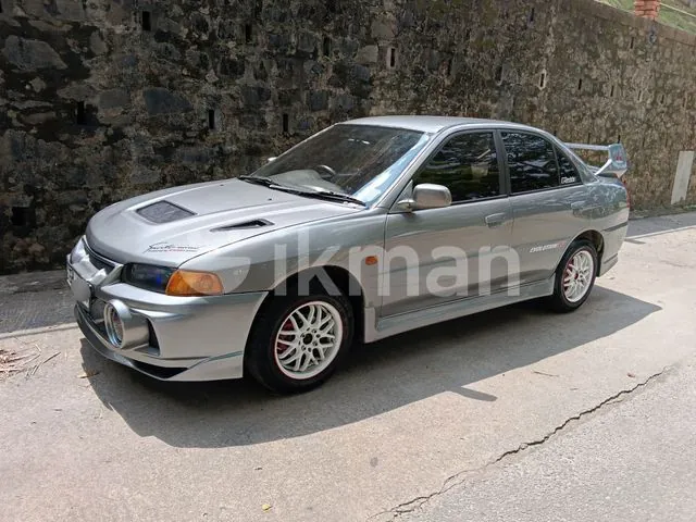 Mitsubishi Lancer 1998 photo 5