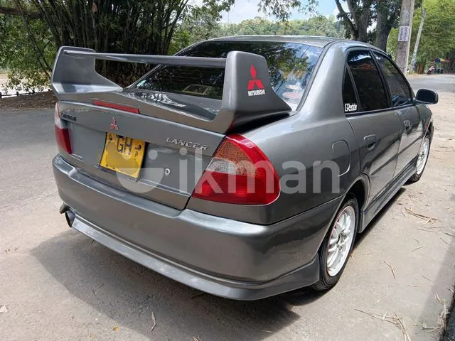 Mitsubishi Lancer 1998 photo 4
