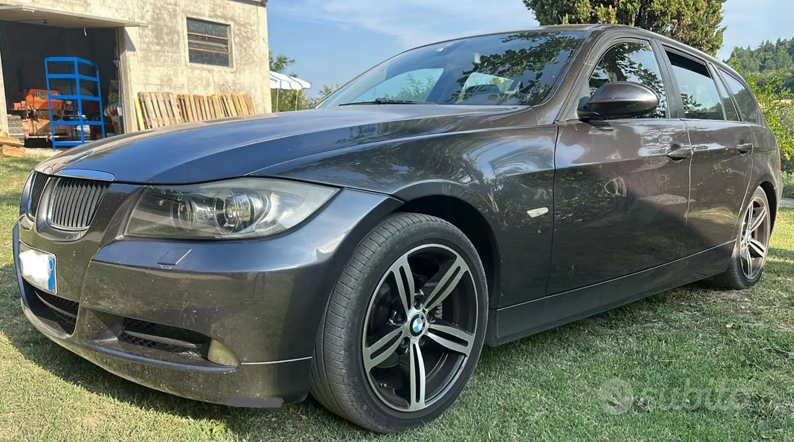 BMW 320D 2005 photo 2