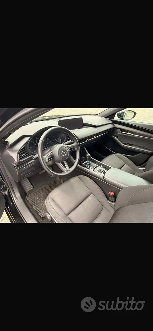 Mazda Mazda3 2025 photo 4