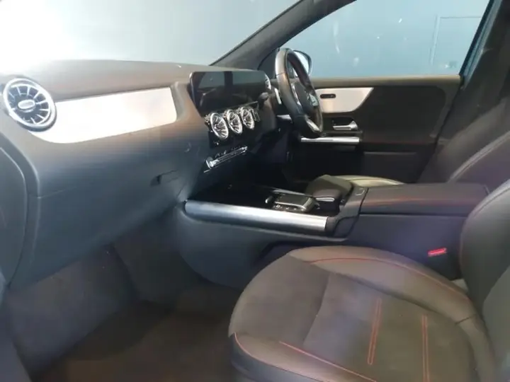 Mercedes-Benz Eqa 2022 photo 5