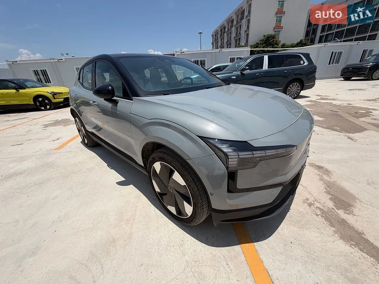 Volvo Ex30 2024 photo 2