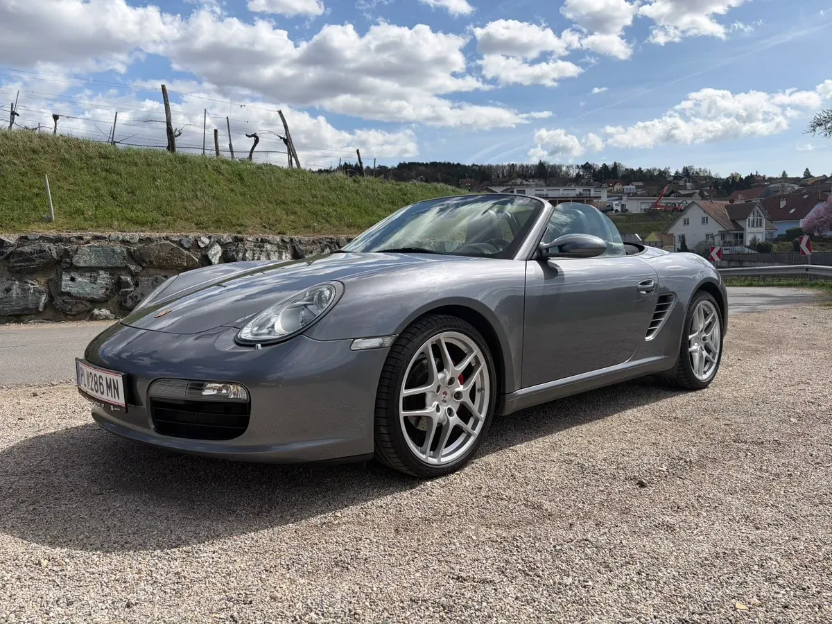 Porsche Boxster 2005 photo 2