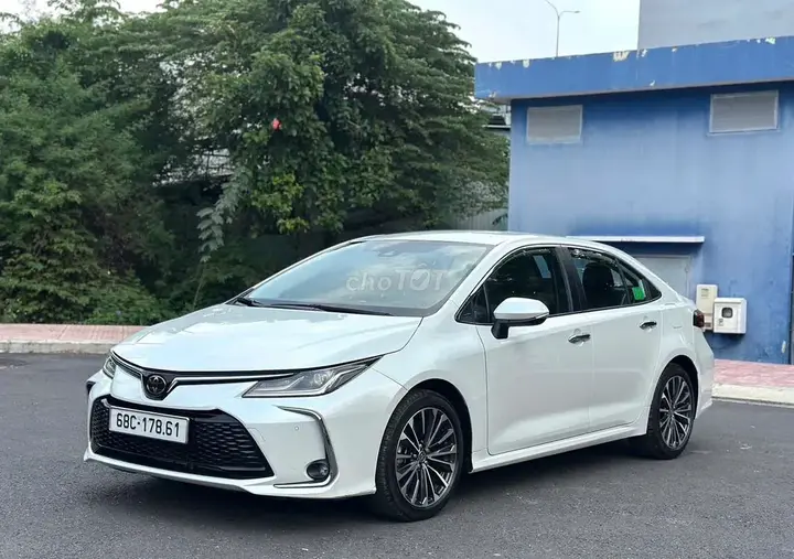 Toyota Corolla Altis 2025 photo 4