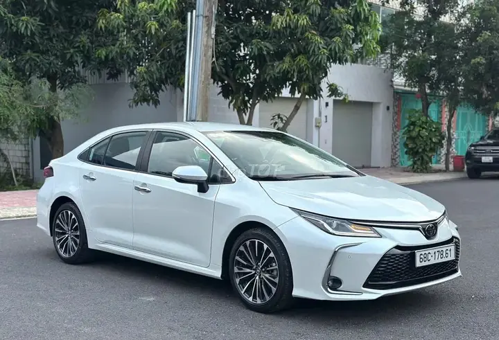 Toyota Corolla Altis 2025 photo 3