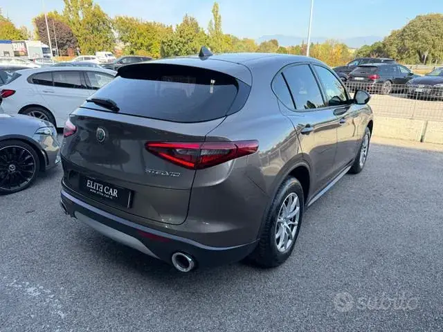 Alfa Romeo Stelvio 2018 photo 4