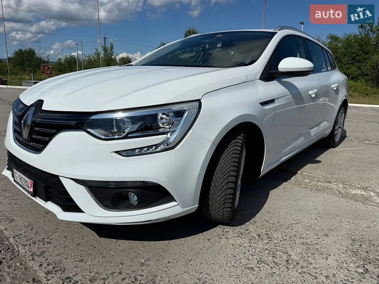 Renault Megane 2019 photo 3
