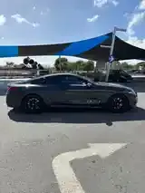 BMW 8 Series 2019 photo 2