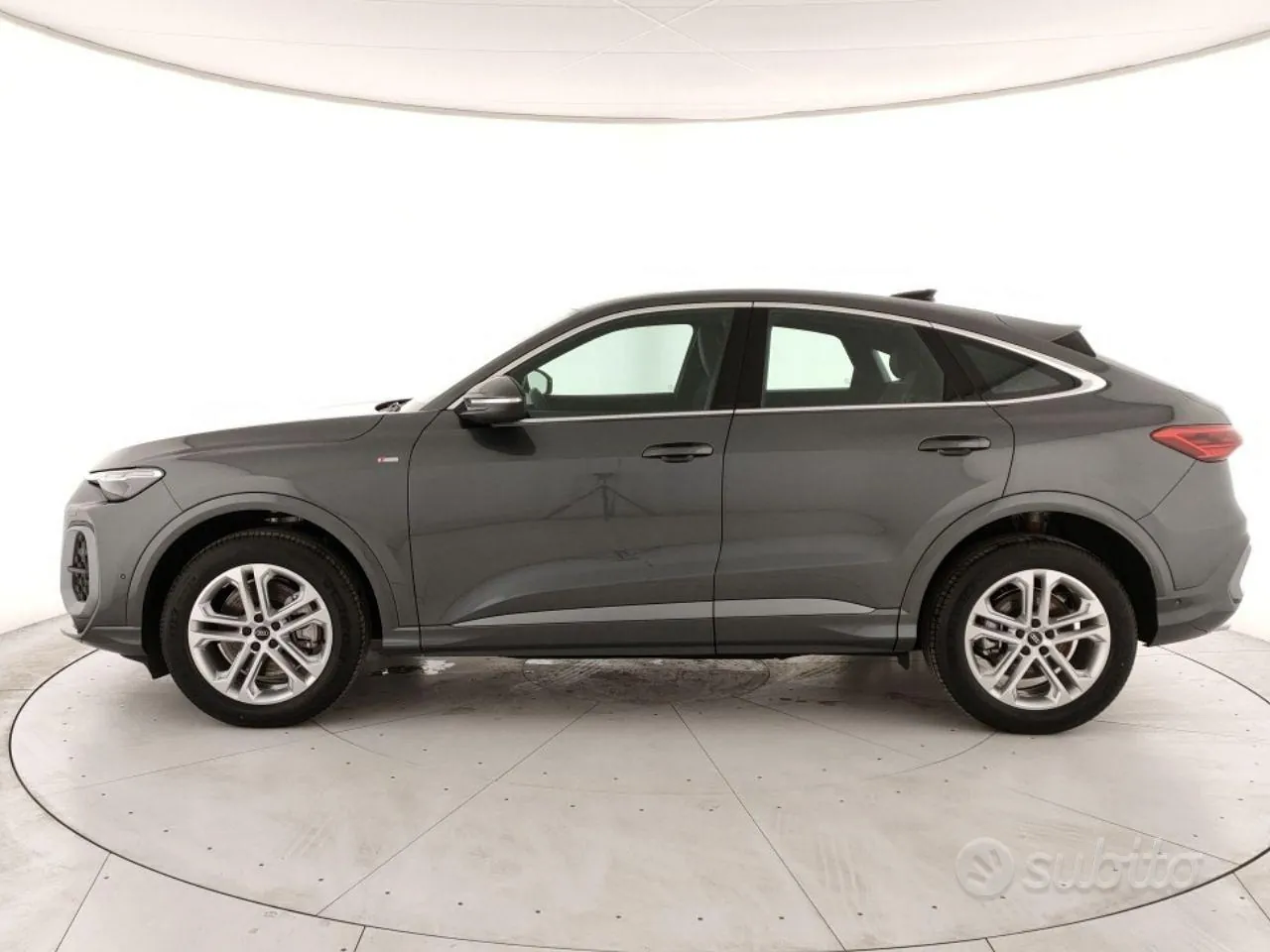 Audi Q5 2025 photo 2