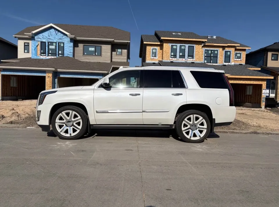 Cadillac Escalade 2016 photo 3