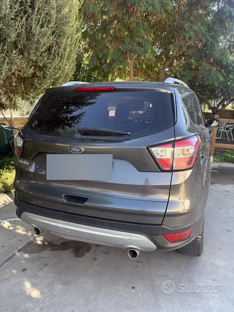 Ford Kuga 2018 photo 2