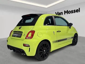 Abarth 500C 2019 photo 2