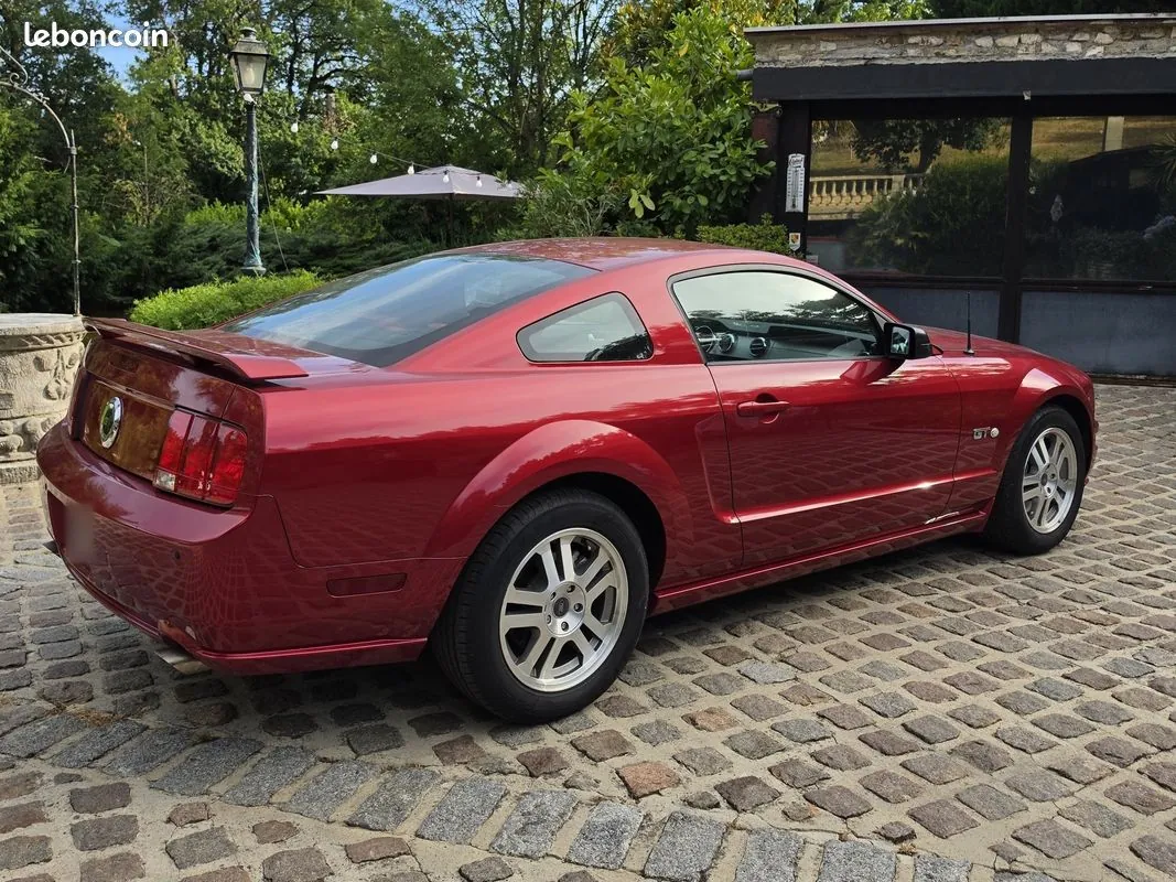 Ford Mustang 2005 photo 2