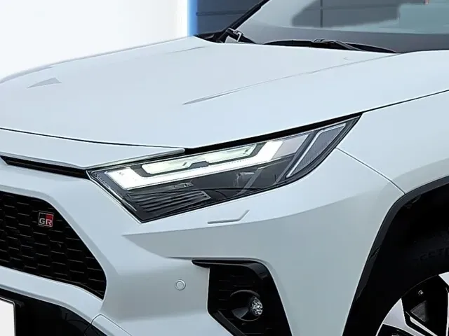 Toyota Rav4 2025 photo 3