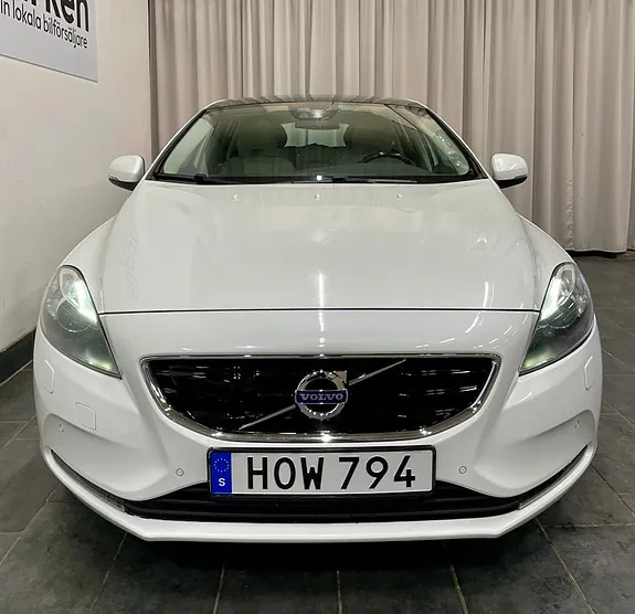 Volvo V40 2015 photo 3