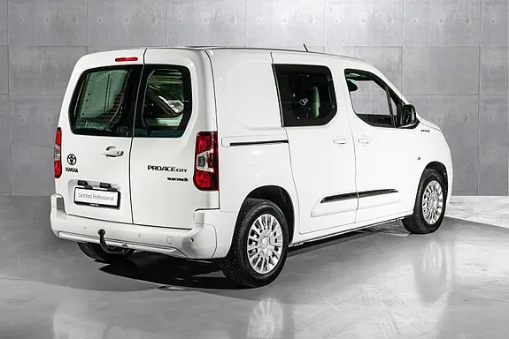 Toyota Proace City 2023 photo 5