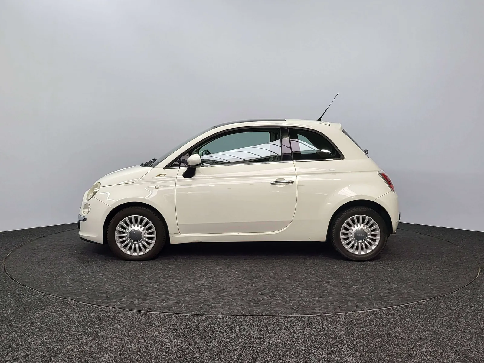 Fiat 500 2008 photo 3