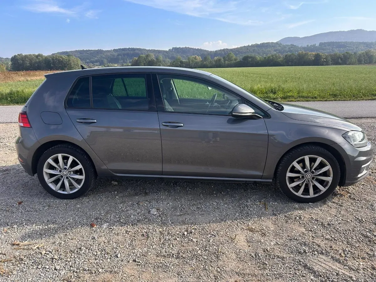 Volkswagen Golf 2019 photo 3