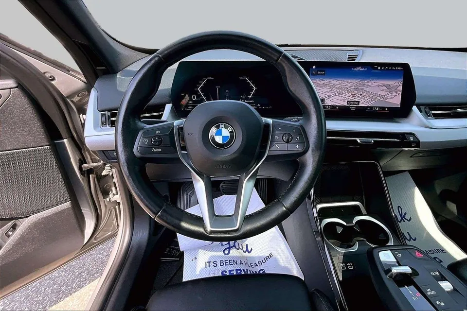 BMW X1 2023 photo 3