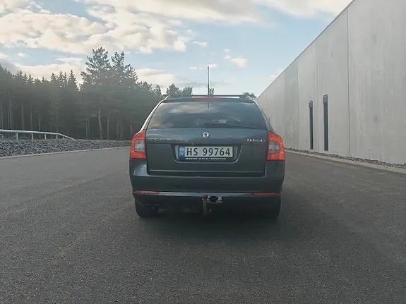 Skoda Octavia 2012 photo 4