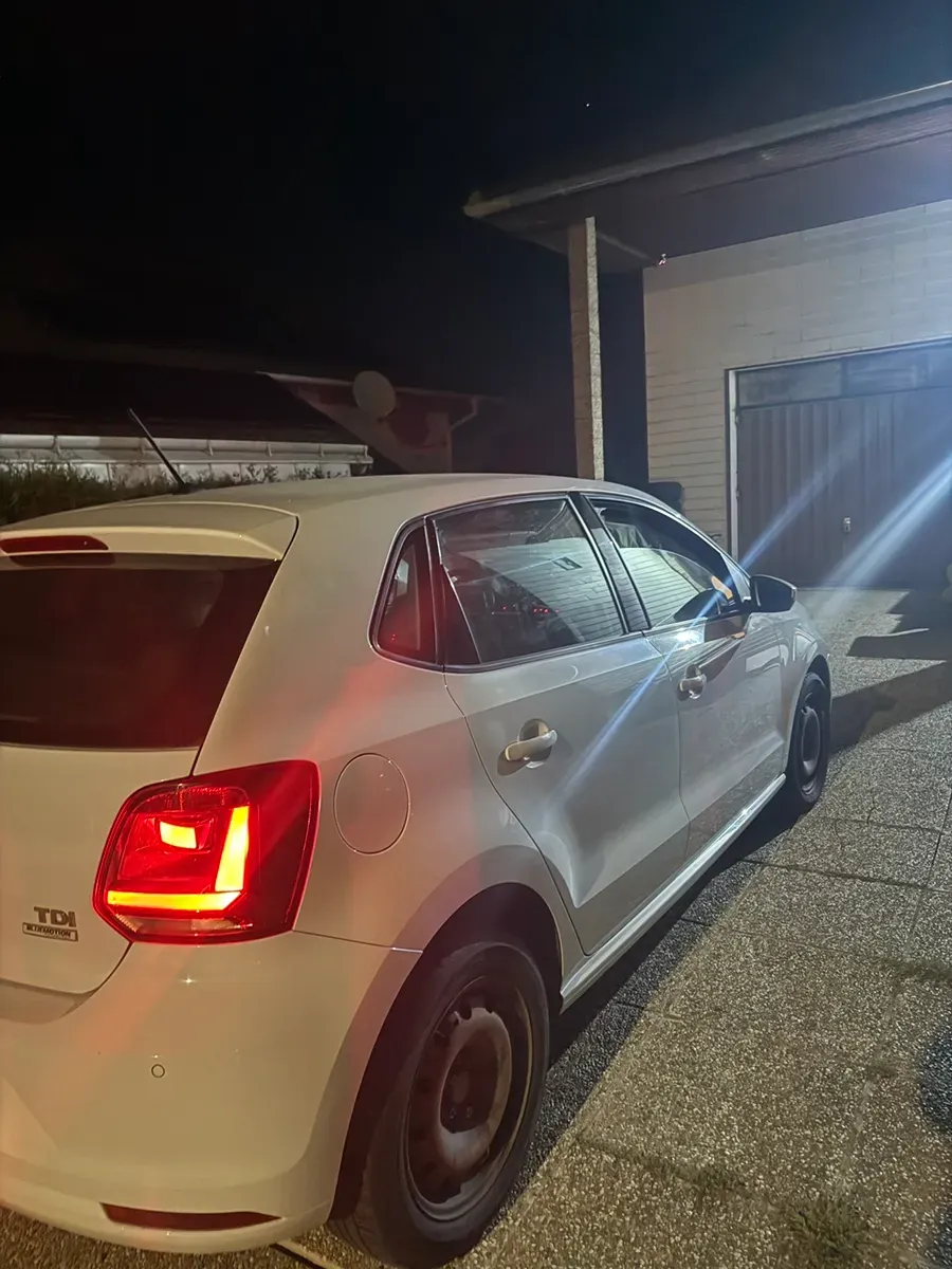 Volkswagen Polo 2014 photo 3