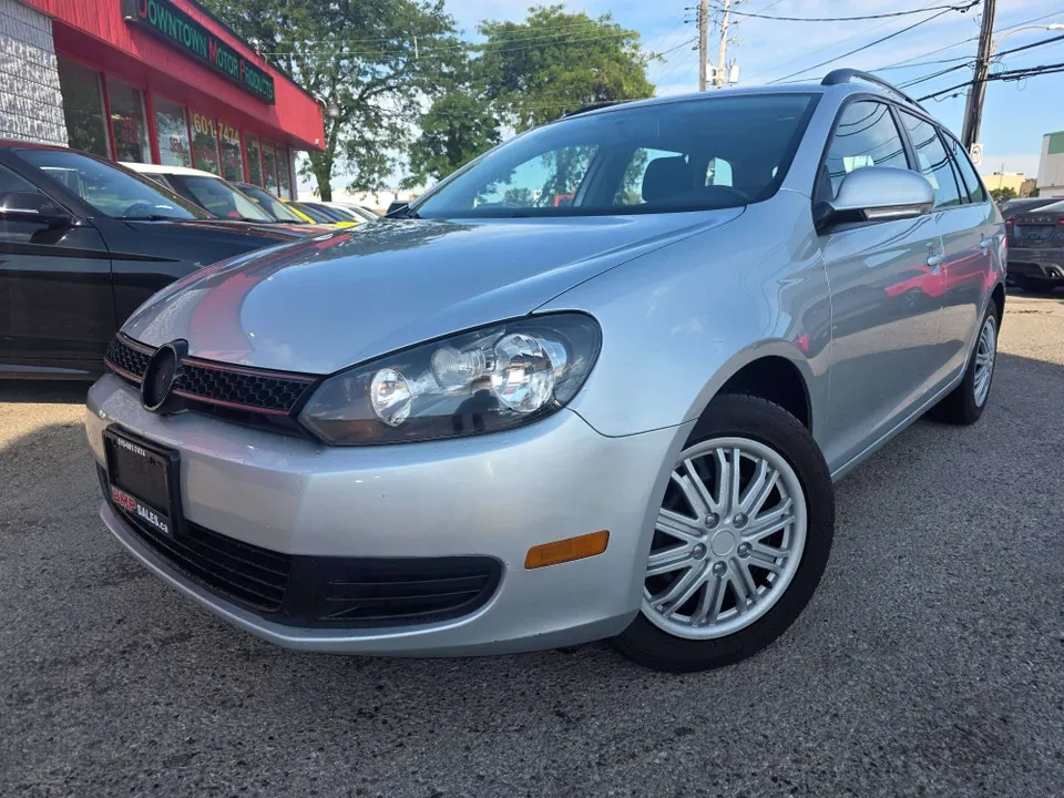 Volkswagen Golf 2010 photo 2