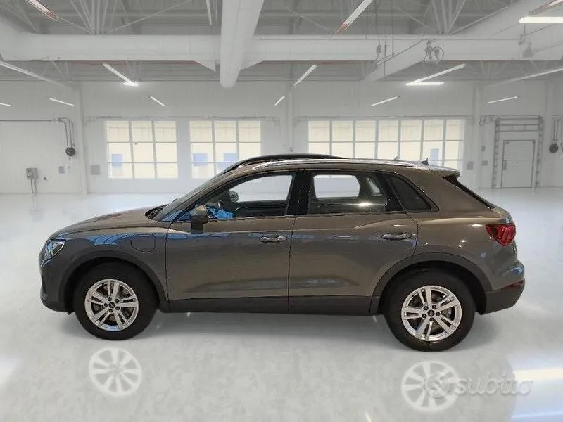 Audi Q3 2023 photo 5