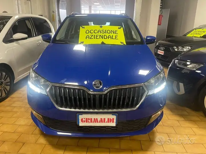 Skoda Fabia 2022 photo 3