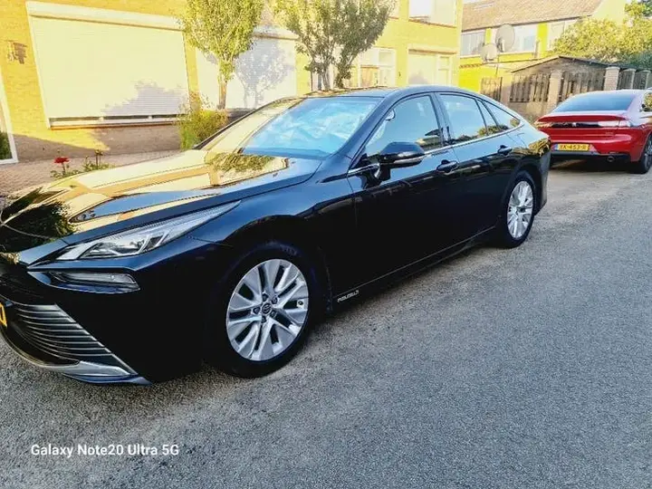 Toyota Mirai 2021 photo 3
